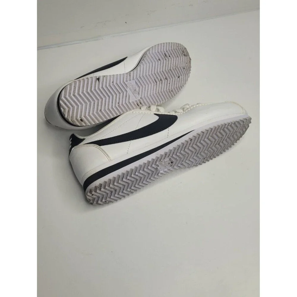 Nike size retro
